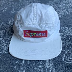 supreme holographic cap